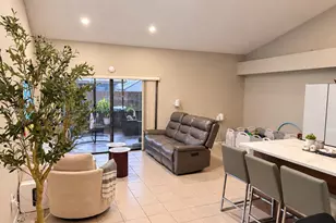 7466 NW 34th St, Lauderhill, FL 33319 - Photo 4