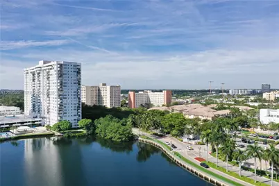 2780 NE 183rd St #1207, Aventura, FL 33160 - Photo 44