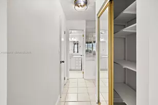 2780 NE 183rd St, Aventura, FL 33160 - Photo 10