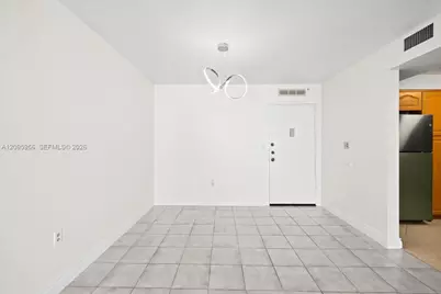 2780 NE 183rd St #1207, Aventura, FL 33160 - Photo 4