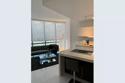 851 NE 1st Ave #1404, Miami, FL 33132 - Photo 4