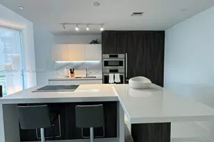 851 NE 1st Ave, Miami, FL 33132 - Photo 8
