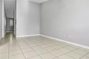 1543 SE 25th St, Homestead, FL 33035 - Photo 4