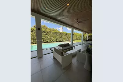 21498 Highland Lakes Blvd, Miami, FL 33179 - Photo 14