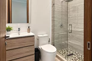 21498 Highland Lakes Blvd, Miami, FL 33179 - Photo 22
