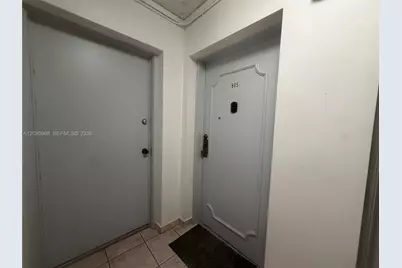 245 18th St #805, Miami Beach, FL 33139 - Photo 6