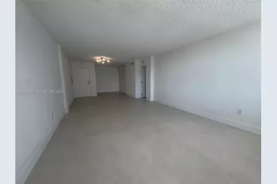 245 18th St #805, Miami Beach, FL 33139 - Photo 10