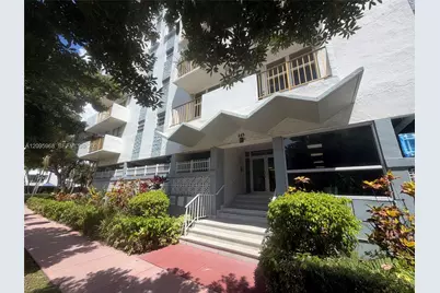 245 18th St #805, Miami Beach, FL 33139 - Photo 2