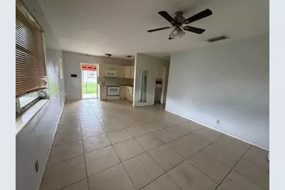 6115 SW 2nd St, Margate, FL 33068 - Photo 2