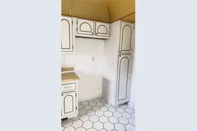 300 S Hollybrook Dr #203, Pembroke Pines, FL 33025 - Photo 6