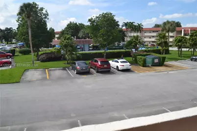 300 S Hollybrook Dr #203, Pembroke Pines, FL 33025 - Photo 4
