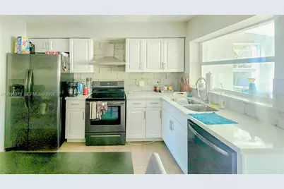 265 NE 116th St, Miami, FL 33161 - Photo 22