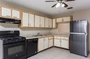 5990 W Ithaca Cir W, Lake Worth, FL 33463 - Photo 6