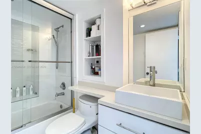 555 NE 15th St #502, Miami, FL 33132 - Photo 8