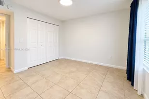 18870 NW 57th Ave, Hialeah, FL 33015 - Photo 16