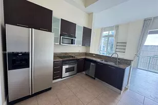9055 SW 73rd Ct, Miami, FL 33156 - Photo 8