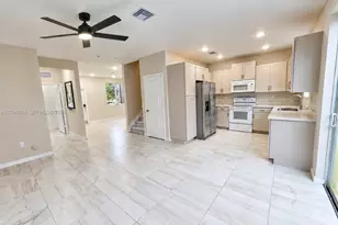 2419 SE 11th St, Homestead, FL 33035 - Photo 1
