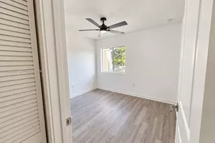 2419 SE 11th St, Homestead, FL 33035 - Photo 20