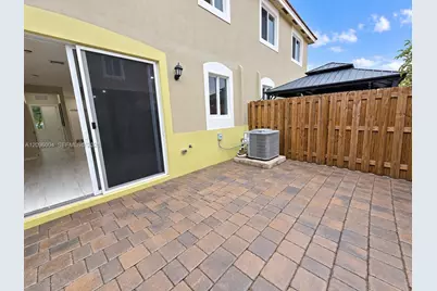 2419 SE 11th St, Homestead, FL 33035 - Photo 32