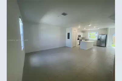 1111 SE 2nd St #1111, Florida City, FL 33034 - Photo 2