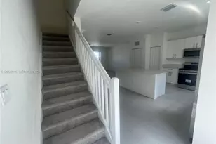 1111 SE 2nd St, Florida City, FL 33034 - Photo 14