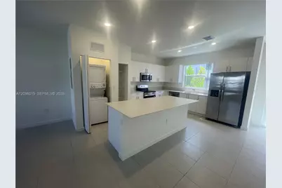 1111 SE 2nd St #1111, Florida City, FL 33034 - Photo 6