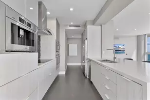 6365 Collins Ave, Miami Beach, FL 33141 - Photo 12