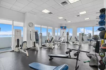 6365 Collins Ave #4307, Miami Beach, FL 33141 - Photo 36