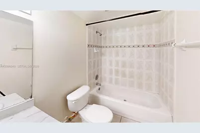 606 W 81st St #407, Hialeah, FL 33014 - Photo 8