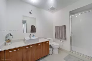 3301 NE 1st Ave, Miami, FL 33137 - Photo 8