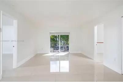 4709 NW 7th St #305-9, Miami, FL 33126 - Photo 2