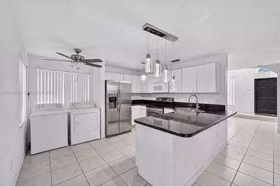 417 Kelly Ln, Weston, FL 33326 - Photo 18