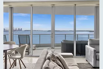 1331 Brickell Bay Dr #901, Miami, FL 33131 - Photo 2