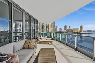 1331 Brickell Bay Dr, Miami, FL 33131 - Photo 22