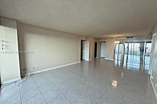 20355 NE 34th Ct, Aventura, FL 33180 - Photo 6