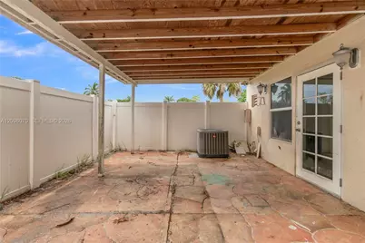 1455 NW 80th Ave #J, Margate, FL 33063 - Photo 16