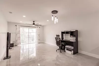 807 W Oakland Park Blvd #H12, Oakland Park, FL 33311 - Photo 2