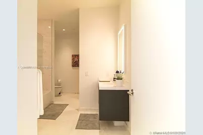 851 NE 1st Ave #510, Miami, FL 33132 - Photo 6