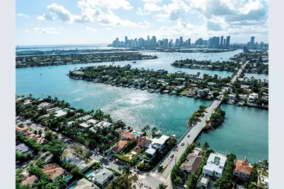 226 W Rivo Alto Dr, Miami Beach, FL 33139 - Photo 2
