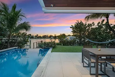 226 W Rivo Alto Dr, Miami Beach, FL 33139 - Photo 40