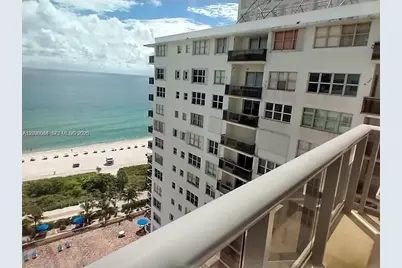 6039 Collins Ave #1710, Miami Beach, FL 33140 - Photo 2