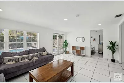6445 SW 22nd Ct, Miramar, FL 33023 - Photo 10