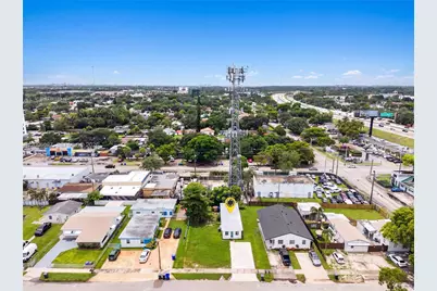 6136 Grant St, Hollywood, FL 33024 - Photo 8
