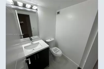 16919 N Bay Rd #215, Sunny Isles Beach, FL 33160 - Photo 12