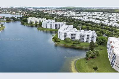 10730 NW 66th St #102, Doral, FL 33178 - Photo 42