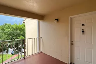 15295 SW 106th Ln, Miami, FL 33196 - Photo 1