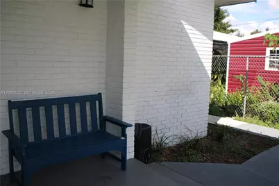 214 Geese St, Avon Park, FL 33825 - Photo 4