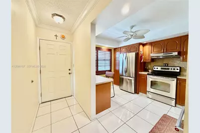 2303 Lucaya Ln #C4, Coconut Creek, FL 33066 - Photo 6