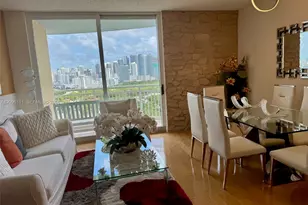 2475 Brickell Ave, Miami, FL 33129 - Photo 14