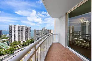 2475 Brickell Ave, Miami, FL 33129 - Photo 4